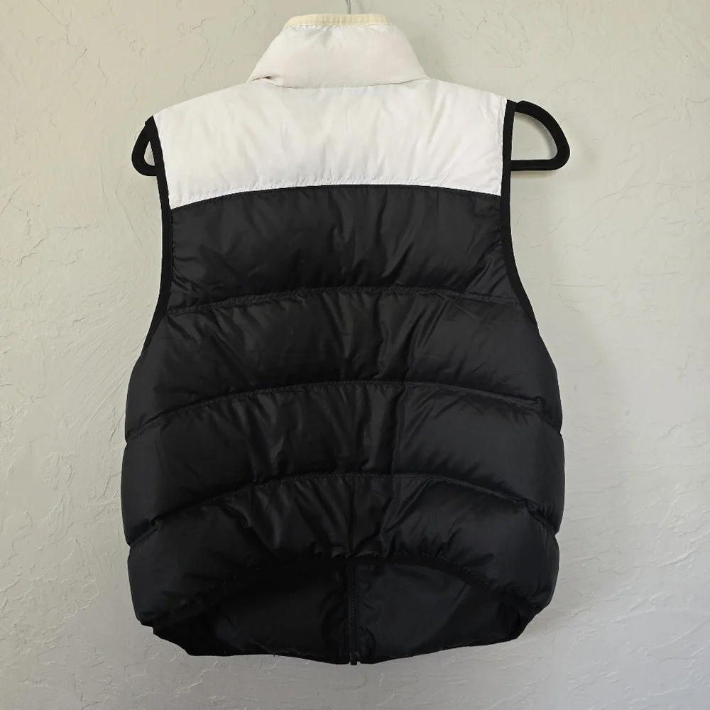 Nike sportswear two tone reversible black and white vest Medium